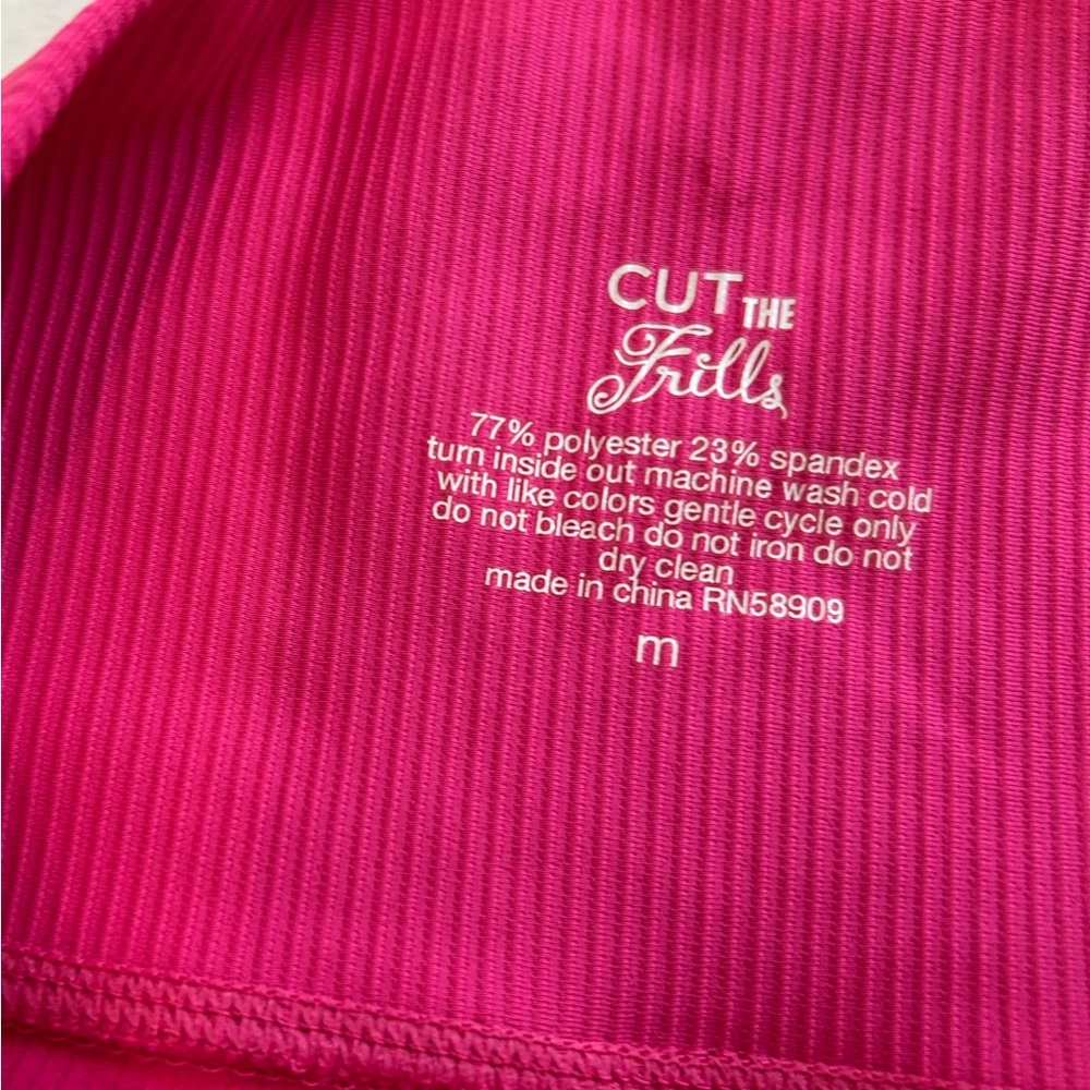 Cut the Frills Pink Biker Shorts Medium NWT - Picture 3 of 9